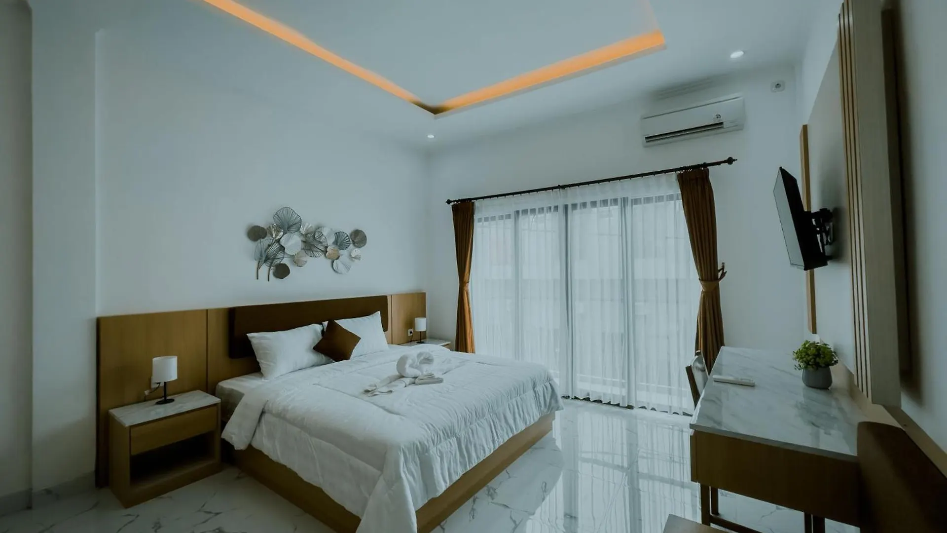 Hotel Pachira Living Legian - Monthly Rate Available Penzion
