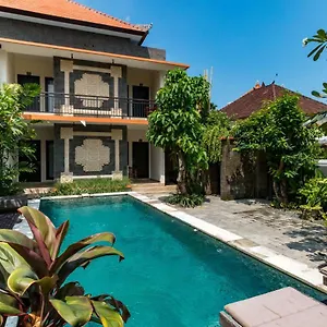 Eddys & Guest house