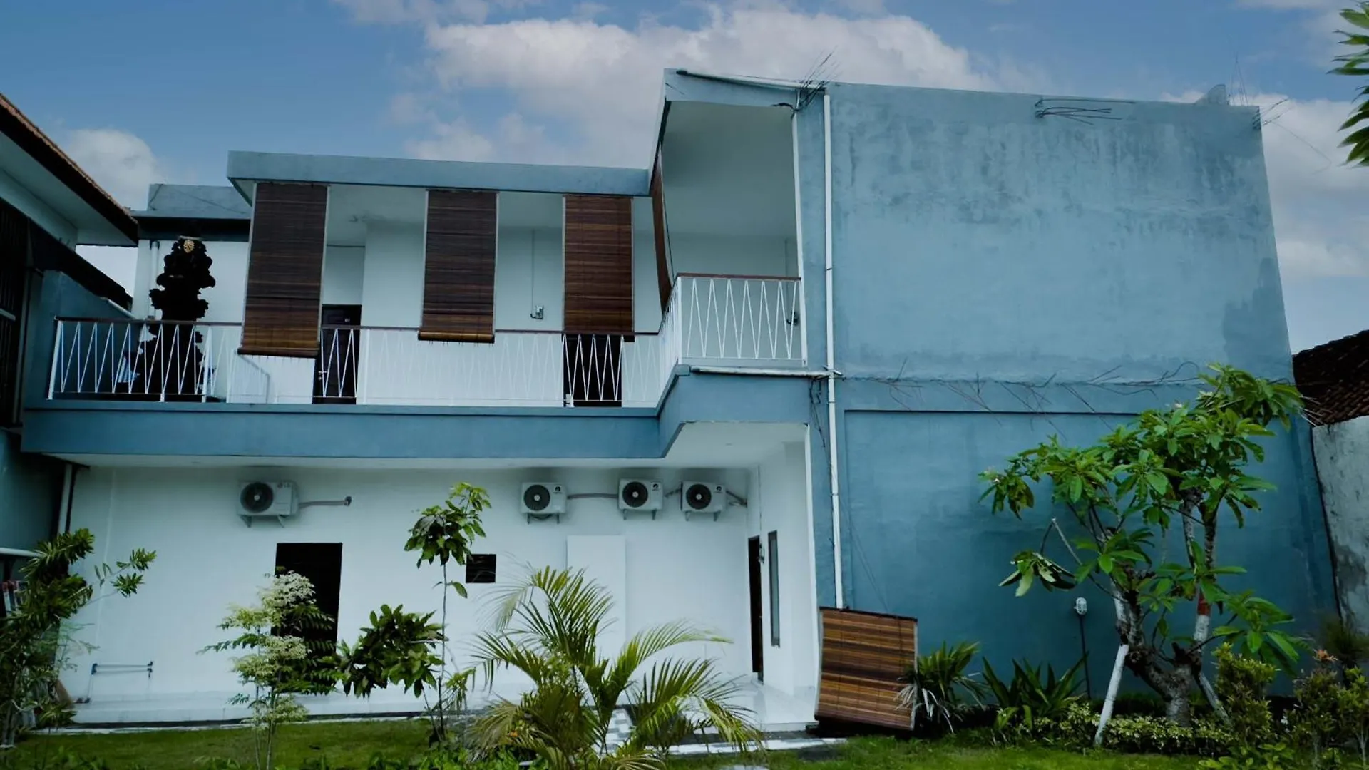 Guest house Pachira Living Legian - Monthly Rate Available Hotel Indonesia